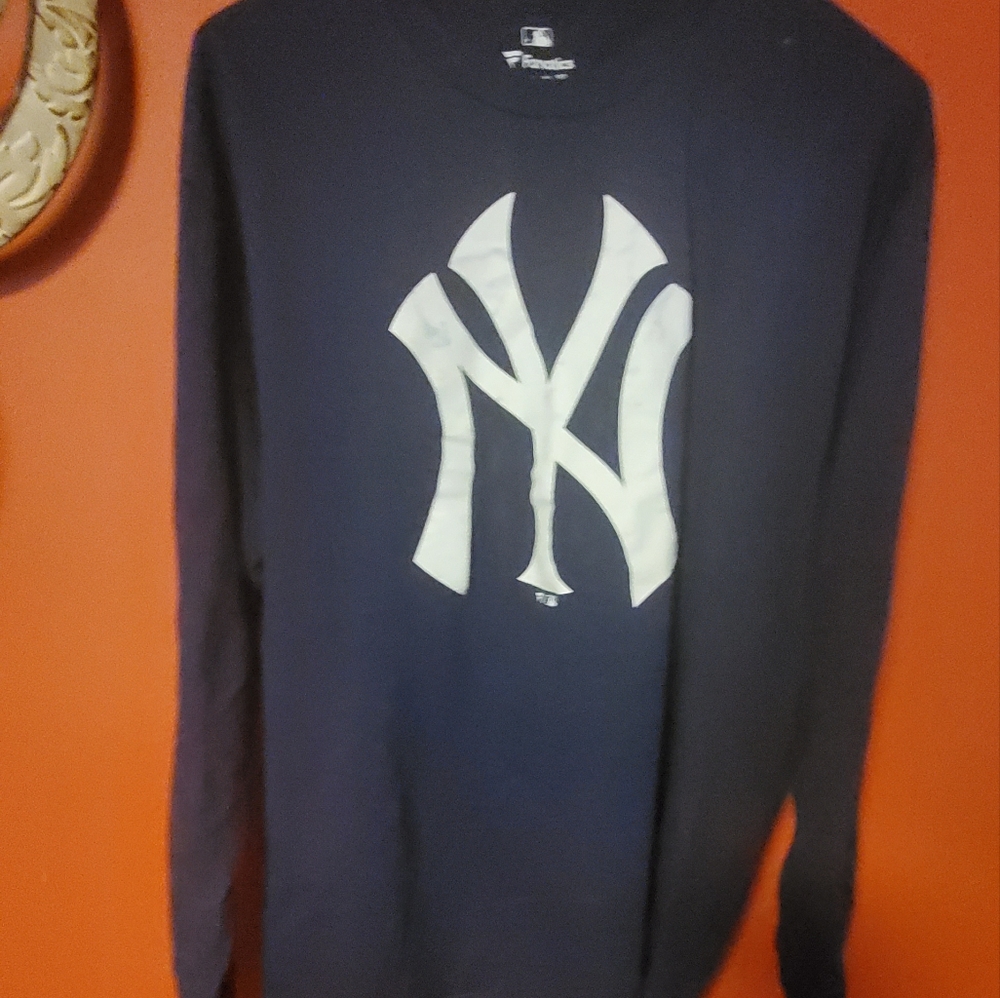 Fanatics - Long Sleeve NY Yankees Shirt, size XL